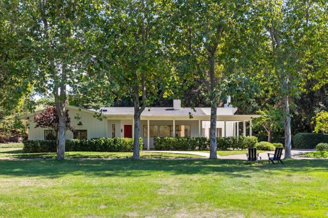 5700 Carmel Valley Road, Carmel CA: https://media.crmls.org/mediaz/05adbcfb-c4cb-4a43-b9ff-9f30757257e4.jpg