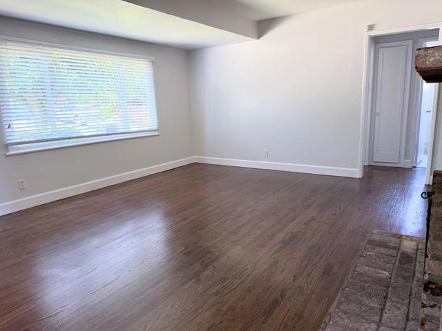 1054 Dale Place, Concord CA: https://media.crmls.org/mediaz/05aef327-8813-4673-805f-f70e888b3346.jpg