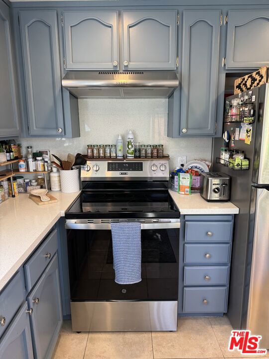 1064 Minoru Drive, San Jose CA: https://media.crmls.org/mediaz/05af3694-ac27-4d00-8089-f6806afdfc06.jpg