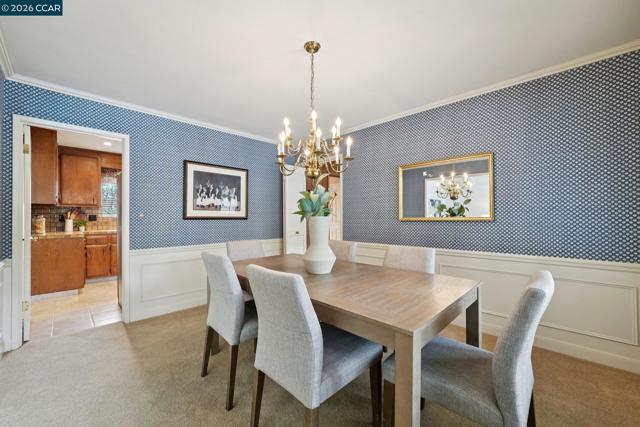 Image 11 of 44 For 34 Sherwood Ct