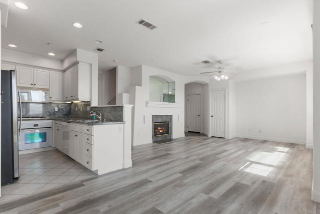 Detail Gallery Image 13 of 41 For 1622 Hope St, San Marcos,  CA 92078 - 2 Beds | 2/1 Baths
