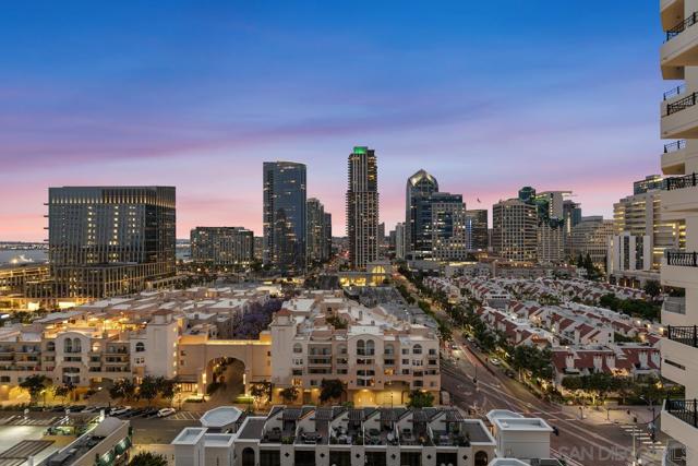 700 W Harbor Dr, San Diego CA: https://media.crmls.org/mediaz/05b15489-f99b-43a2-9613-df670820e876.jpg
