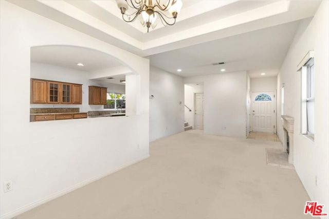 18806 Hatteras Street, Tarzana CA: https://media.crmls.org/mediaz/05b18758-a76e-4b84-b22c-d60d2a0ef1f0.jpg