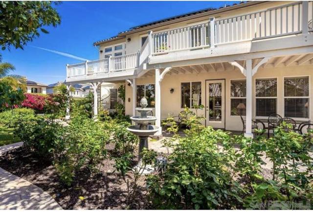 16624 Santa Mariana Ct, San Diego CA: https://media.crmls.org/mediaz/05b23665-0bba-42df-9379-32393e922046.jpg