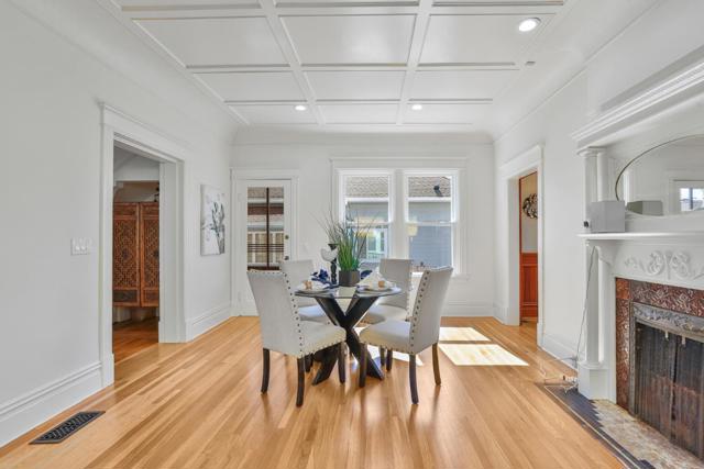 73 S 15th Street, San Jose CA: https://media.crmls.org/mediaz/05b25515-0685-44b7-a6f4-78788e4d6189.jpg