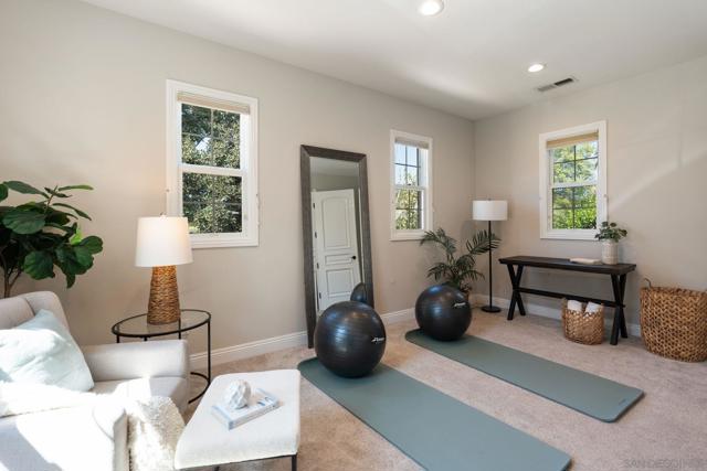 15583 Rising River Pl. S, San Diego CA: https://media.crmls.org/mediaz/05b25b12-664b-433e-af96-f1b2048241be.jpg