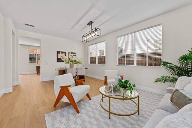 Detail Gallery Image 12 of 50 For 1717 Thorley Way, San Marcos,  CA 92078 - 4 Beds | 2/1 Baths