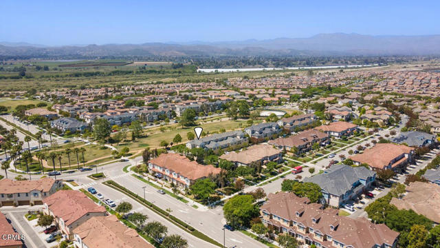 3102 N Oxnard Boulevard, Oxnard CA: https://media.crmls.org/mediaz/05b47068-1f7f-402a-9b3d-e5234c0ab13d.jpg