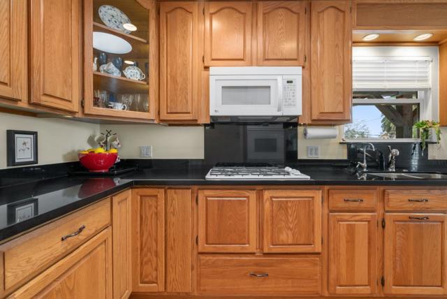520 Tabor Drive, Scotts Valley CA: https://media.crmls.org/mediaz/05b533c1-18ef-445c-a143-7c1b7604f1e4.jpg