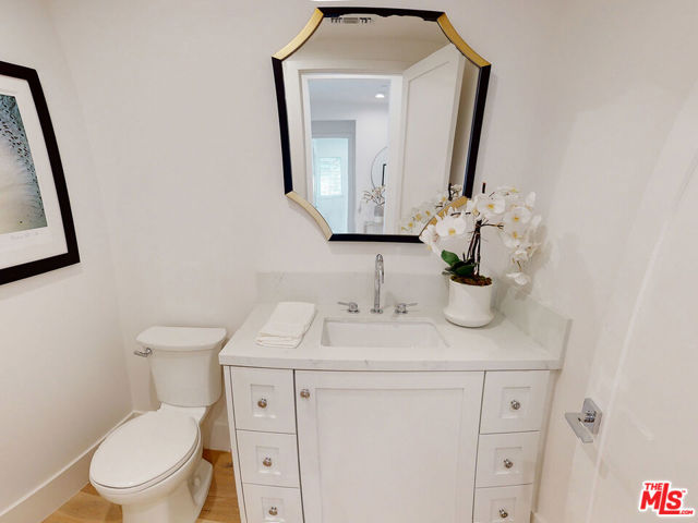 Drew Fenton | 744 Almar Avenue Pacific Palisades CA | MLS: 7446010 Drew Fenton | 744 Almar Avenue Pacific Palisades CA | MLS: 7446010