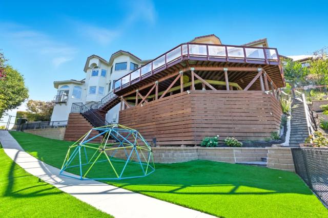 1 Lewis Ranch Road, San Carlos CA: https://media.crmls.org/mediaz/05b5bb05-c590-40fb-ad3e-781176281141.jpg