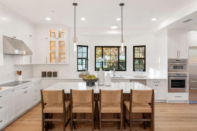 1476 Drake Avenue, Burlingame CA: https://media.crmls.org/mediaz/05b5d6f5-3899-4a59-bc20-17aaa57ccb60.jpg