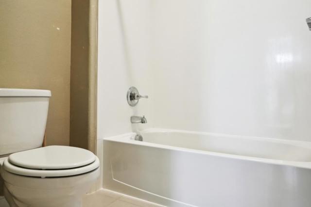 185 Tanoak Street, Hollister CA: https://media.crmls.org/mediaz/05b72515-c71b-4d78-b9f0-a61830577ffa.jpg