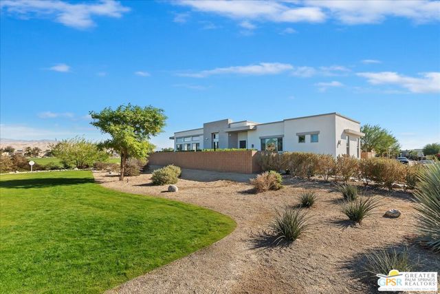 1280 Celadon Street, Palm Springs CA: https://media.crmls.org/mediaz/05b7a1b0-362d-47ea-81cc-05918d649d13.jpg