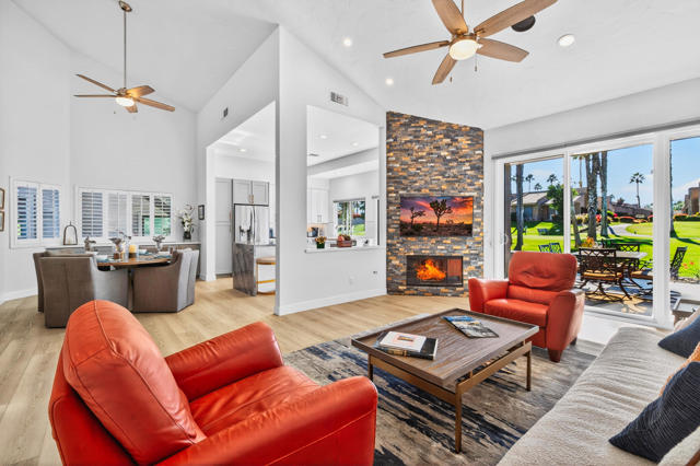 76677 Begonia Lane, Palm Desert, CA 92211