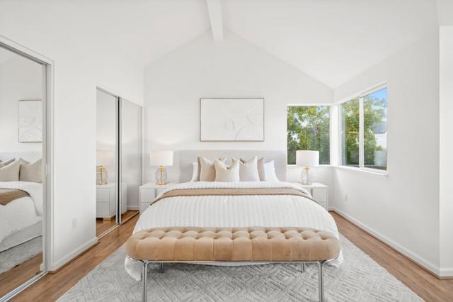 445 Mcdonnel Road, Alameda CA: https://media.crmls.org/mediaz/05b86b7d-984f-4133-95ee-2c2641f3601f.jpg
