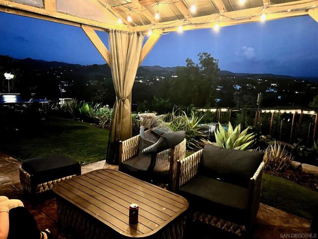 644 Eldorado Drive, Escondido CA: https://media.crmls.org/mediaz/05bb2376-dc4b-4ee0-b417-042d57a7a2ea.jpg