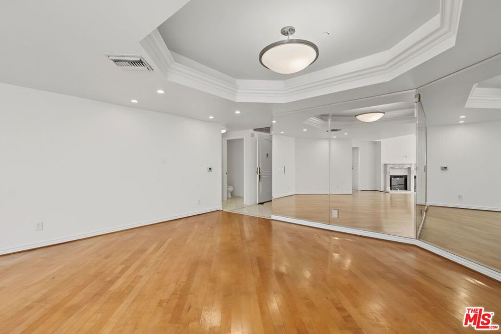 MLS #26855615 image #16