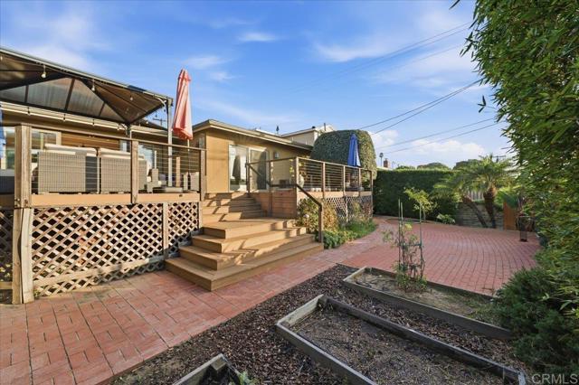 Detail Gallery Image 29 of 36 For 866 Cordova St, San Diego,  CA 92107 - 4 Beds | 2/1 Baths