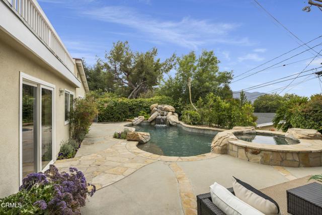 4915 Trend Terrace, La Crescenta CA: https://media.crmls.org/mediaz/05bcbbb6-5377-4204-bd02-d1bbecd16ea4.jpg