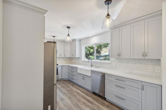 24895 Skyland Road, Los Gatos CA: https://media.crmls.org/mediaz/05bcf95e-300f-44bc-b412-20c4d3b7d43c.jpg