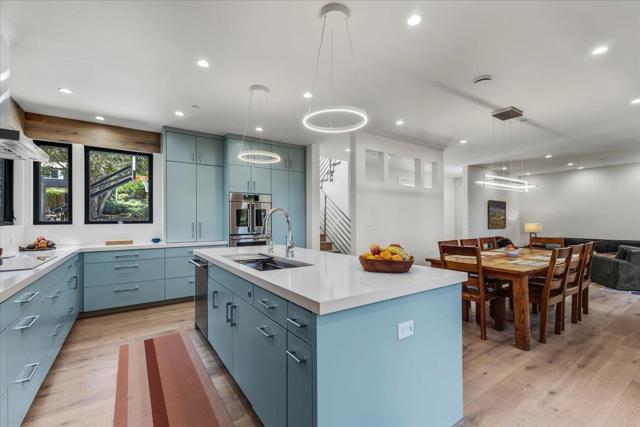 541 Dry Creek Road, Monterey CA: https://media.crmls.org/mediaz/05bd255c-3b52-4d0b-8d27-5eb78d422abf.jpg