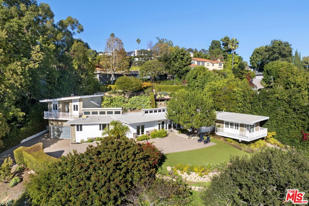 11215 W Sunset Boulevard — Mid Century Modern