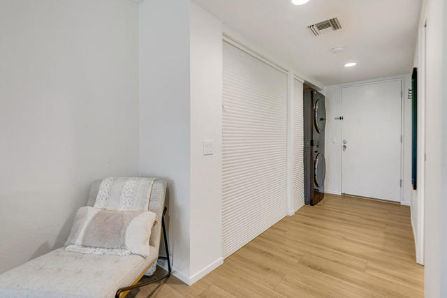 73879 Club Circle Dr, Palm Desert CA: https://media.crmls.org/mediaz/05be44ff-cb45-47ac-b4e8-9798860fe0dd.jpg