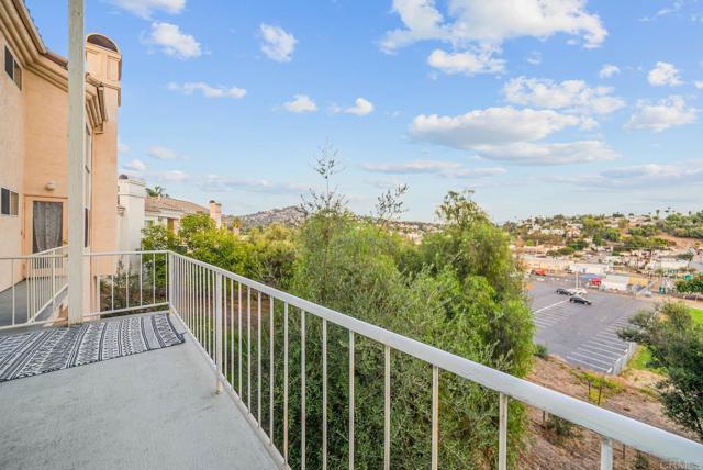 Detail Gallery Image 29 of 39 For 3863 Settineri Ln, Spring Valley,  CA 91977 - 3 Beds | 2/1 Baths