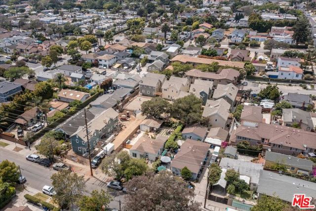 1317 Punta Gorda, Santa Barbara CA: https://media.crmls.org/mediaz/05c0e9fc-7c09-4e5f-b954-f794612ffa17.jpg