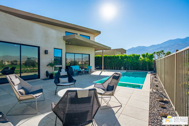 4321 Lumina Way, Palm Springs