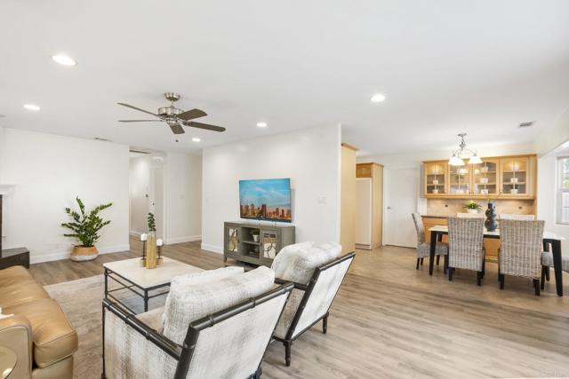 Detail Gallery Image 8 of 41 For 6767 Cowles Mountain Bld, San Diego,  CA 92119 - 4 Beds | 2 Baths