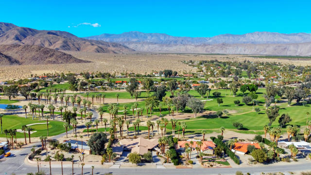 316 Pointing Rock Drive, Borrego Springs CA: https://media.crmls.org/mediaz/05c18067-976c-4ed0-9db3-576d298c6bb1.jpg