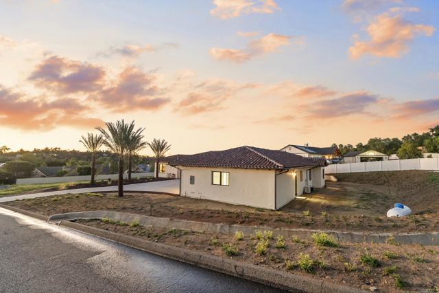 Detail Gallery Image 72 of 75 For 2525 Date Palm Ct, Vista,  CA 92084 - 3 Beds | 3/1 Baths