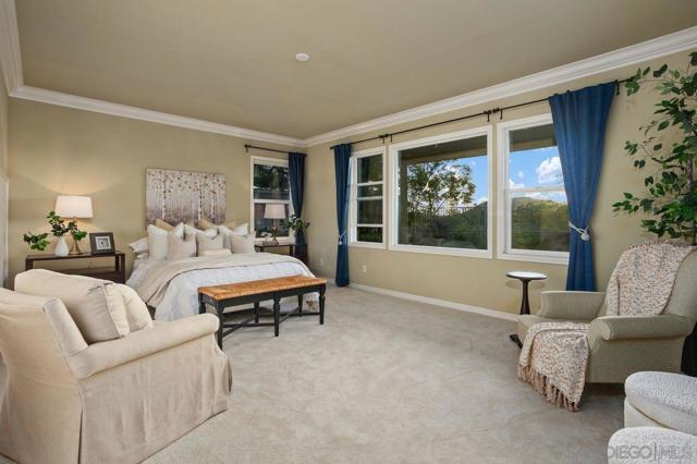 914 Lantana Ct, San Marcos CA: https://media.crmls.org/mediaz/05c2f237-7d2e-40d6-a82c-d85c22da5874.jpg