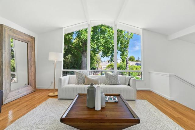 201 Yerba Buena Avenue, Los Altos CA: https://media.crmls.org/mediaz/05c4f030-e9a3-4ac1-838a-67900162ff3c.jpg