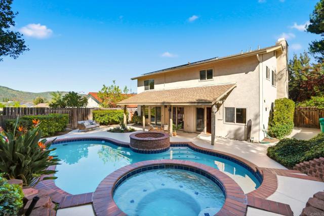 Detail Gallery Image 15 of 47 For 8008 Deerfield St, San Diego,  CA 92120 - 5 Beds | 4 Baths