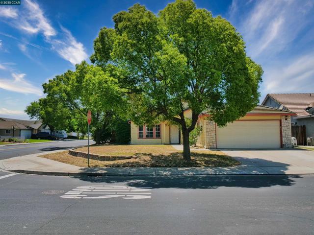 4300 Cannington Lane, Salida CA: https://media.crmls.org/mediaz/05c6ea1b-0359-482b-a01f-1174e8d3d3c4.jpg