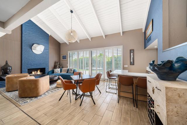 37710 37710 Los Cocos Drive E E Drive, Rancho Mirage CA: https://media.crmls.org/mediaz/05c75dc8-56ac-4284-a059-8cce1cb3ed45.jpg