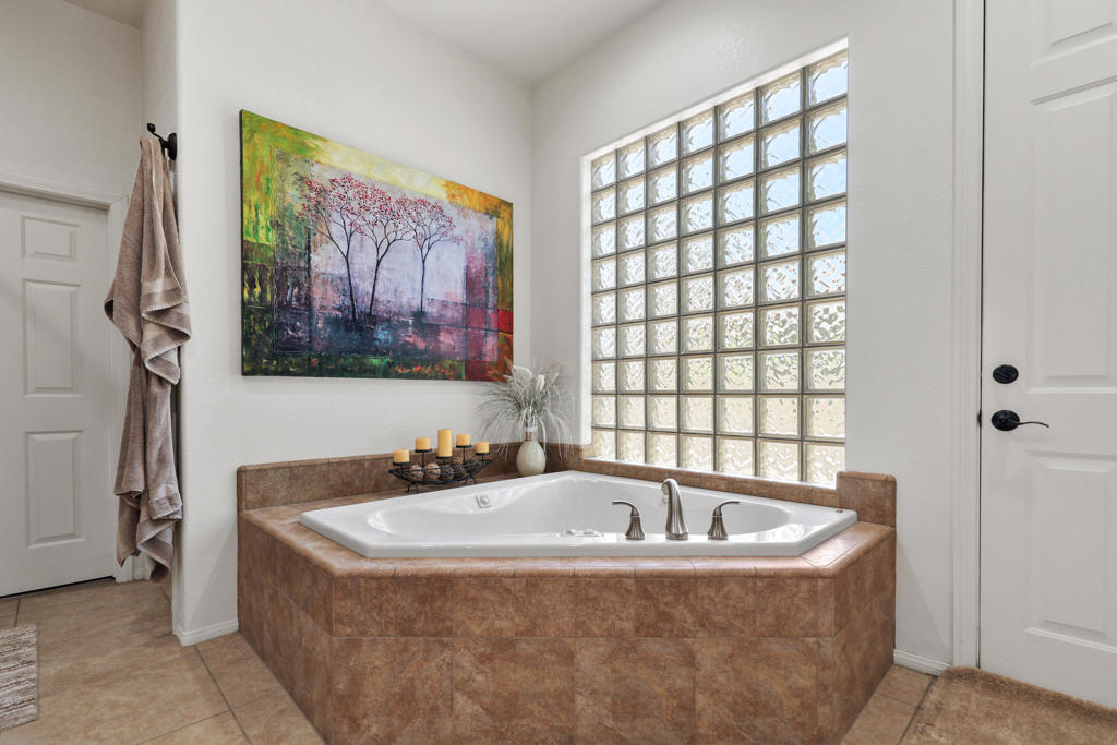 MLS #219138775DA image #18