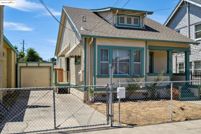 619 11th St., Richmond CA: https://media.crmls.org/mediaz/05c83634-9687-4ad6-a112-381036fc060f.jpg