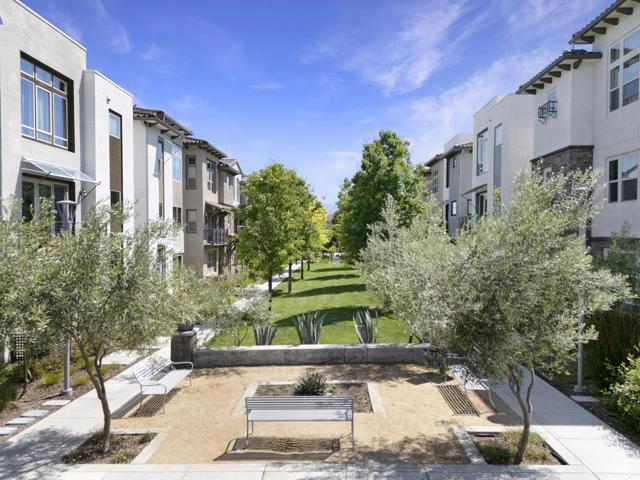 3079 Manuel Loop, San Jose CA: https://media.crmls.org/mediaz/05c8b734-2e8a-493f-9b4a-2f7cf1d5952c.jpg