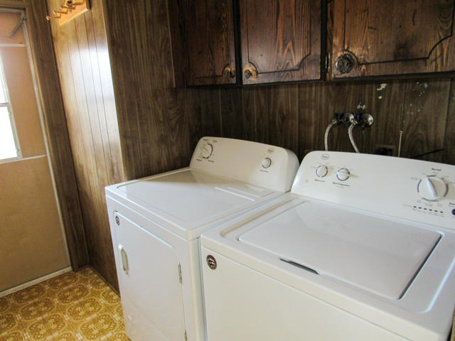 39640 Desert Greens E Drive, Palm Desert CA: https://media.crmls.org/mediaz/05ca7265-1428-4d62-a88b-fdb379e110f1.jpg