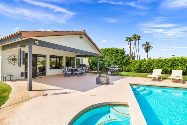 42905 Texas Avenue, Palm Desert CA: https://media.crmls.org/mediaz/05ca82d9-fde3-466e-b50e-d5e324c48a55.jpg