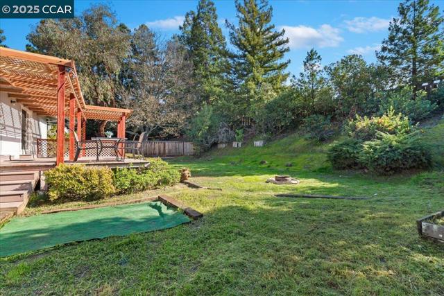 207 Midway Dr, Martinez CA: https://media.crmls.org/mediaz/05cacdb9-a95a-41ac-bccd-308d8029f630.jpg