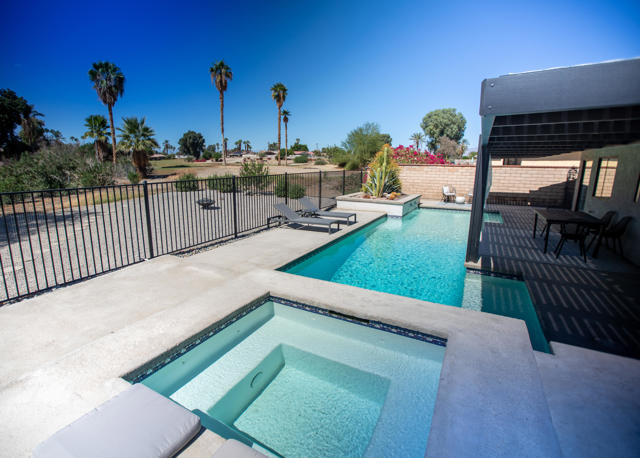 43725 Texas Avenue, Palm Desert CA: https://media.crmls.org/mediaz/05cb5d9a-409c-4f75-8b26-6babbb2a5b08.jpg
