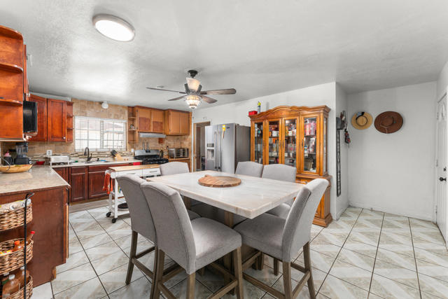 83307 Tourmaline Avenue, Indio CA: https://media.crmls.org/mediaz/05cb5e0e-133e-4ee4-8d56-1a1a2e585b57.jpg