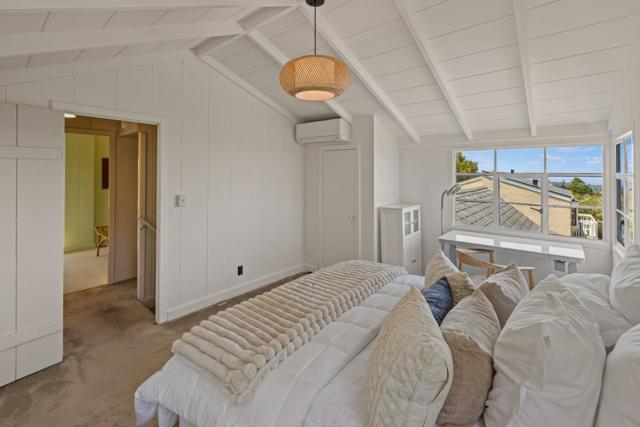 705 Grace Street, Monterey CA: https://media.crmls.org/mediaz/05cbdbd2-1626-4cce-a2fd-3f6668b38970.jpg