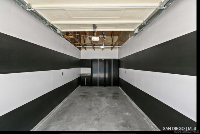 3370 Cherokee Ave, San Diego CA: https://media.crmls.org/mediaz/05cc886f-ecc6-4e0a-b6b2-f44b5952533e.jpg