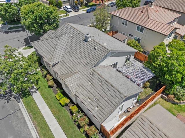 4946 Sequoia Ave, Dublin CA: https://media.crmls.org/mediaz/05ccf41f-fddc-4eb6-97f8-b69b600f1e97.jpg
